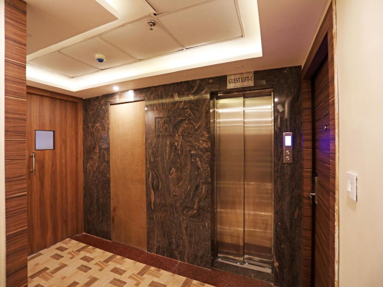 Oyo 16835 Stayotel Kolkata Airport Eksteriør bilde