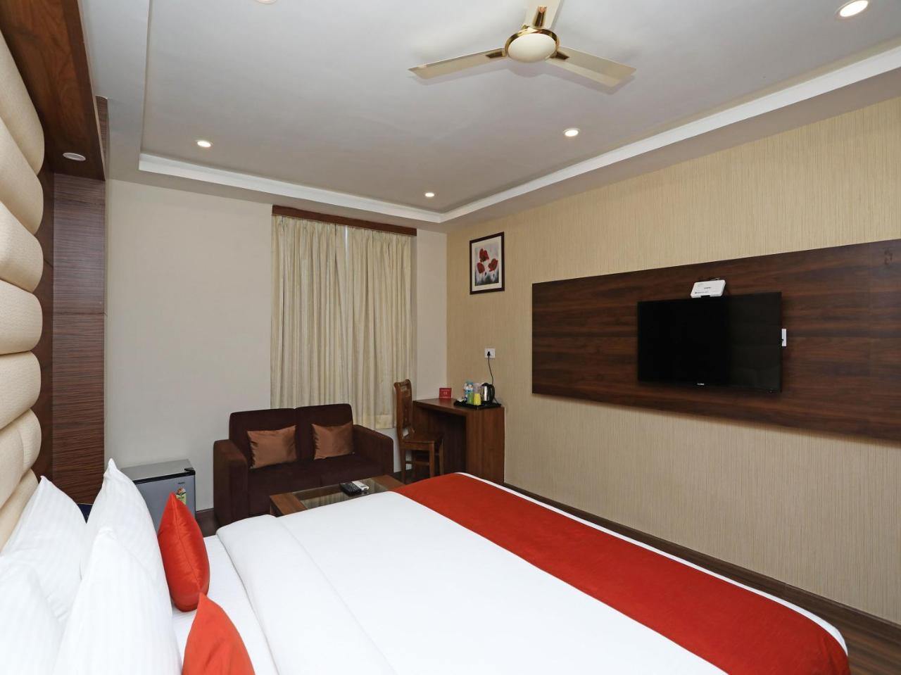 Oyo 16835 Stayotel Kolkata Airport Eksteriør bilde